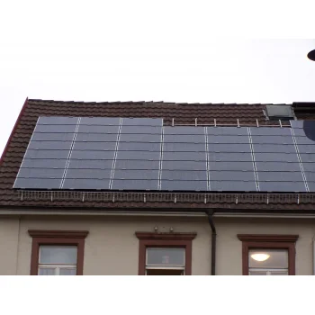 Drei fehlende Panels